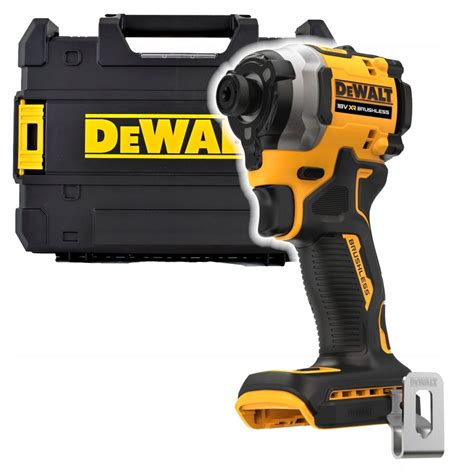 Akumulátorový rázový uťahovák DeWalt v akcii