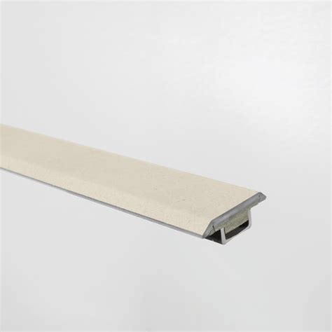 Robustná kovová prechodová lišta pre vysoko zaťažené priestory