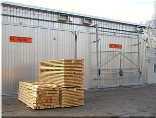 Proces sušenia dreva v sušiacej komore