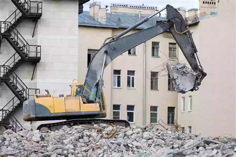 Búracie práce v bytovom jadre