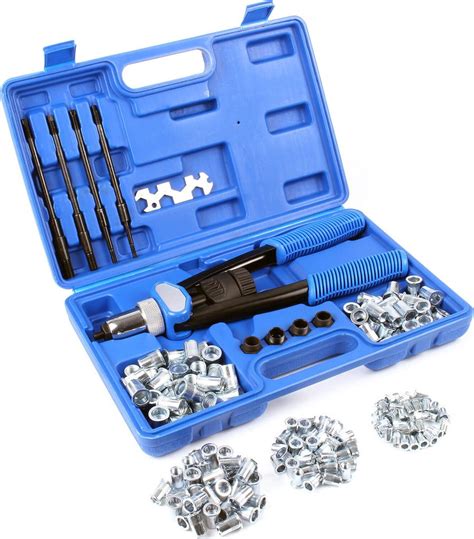 Sada adaptérov pre nitovacie matice