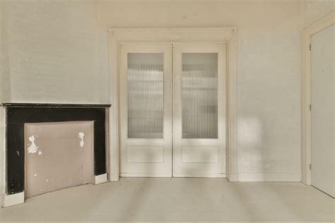 Rozdiel medzi drobnou a jednoduchou stavbou