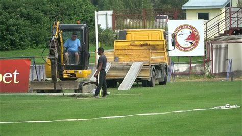 Stavebné práce na futbalovom štadióne