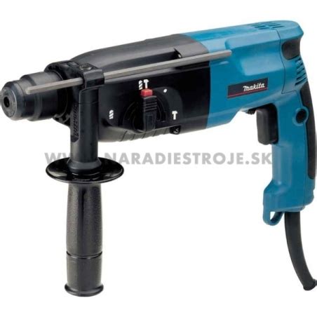 Vŕtacie a sekacie kladivo Makita HR2450 v akcii