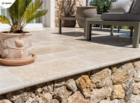 Široká škála kamenných dlažieb pre exteriér