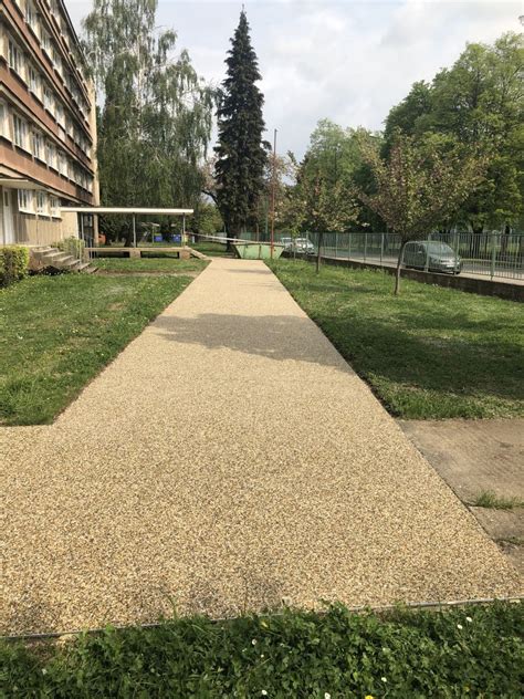 Estetické využitie betónových výrobkov v exteriéri