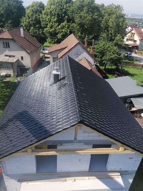 Vizualizácia rôznych typov strešných krytín a ich aplikácií