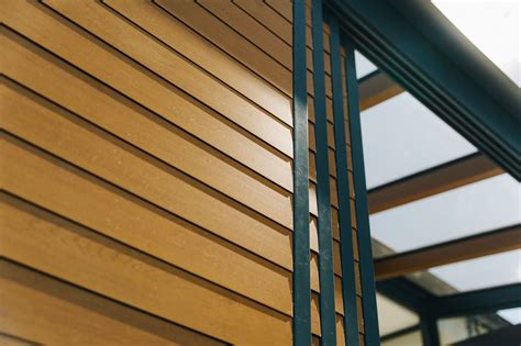 Rôzne tvary a šírky hliníkových lamiel