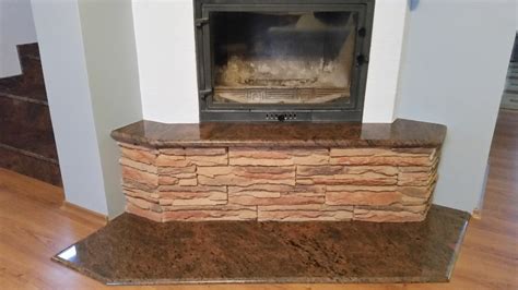 Ukážka rôznych druhov prírodného kameňa v interiéri