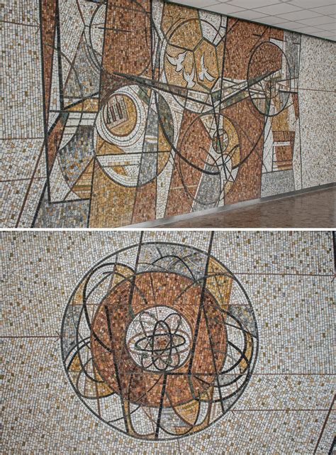 detailný pohľad na precízne vyšpárovanú mozaiku