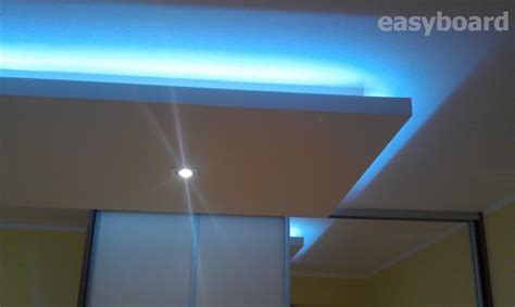Sadrokartónový strop s LED osvetlením