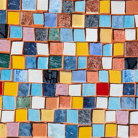 Rôzne typy keramických obkladov a dlažieb