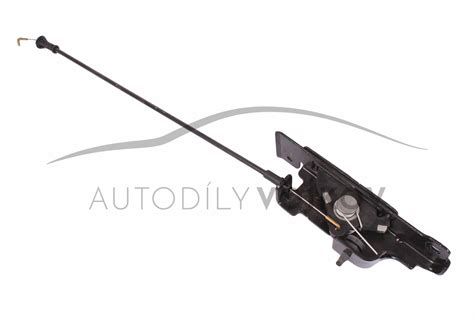 Mechanizmus otvárania kapoty motora Dacia Duster