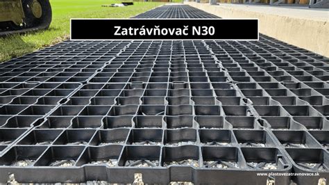 Zatrávňovacia dlažba pre ekologické spevnenie plôch