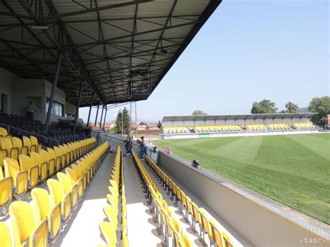 Historický futbalový štadión v Žiari nad Hronom
