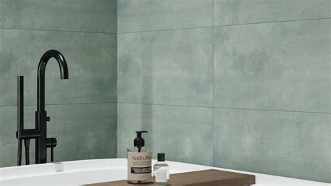 Zelené obklady v kúpeľni