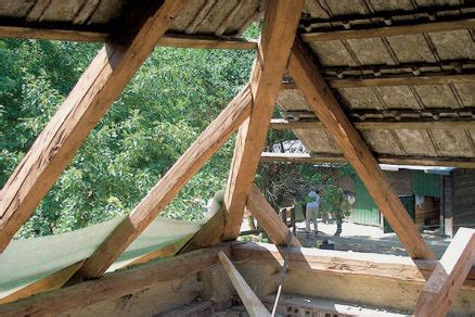 Tesárske spoje pri protézovaní drevených prvkov