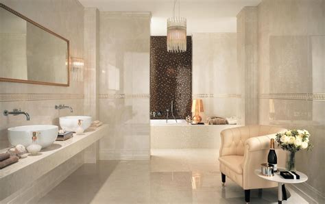 Inšpirácia pre použitie listel a zrkadiel v kúpeľňovom dizajne