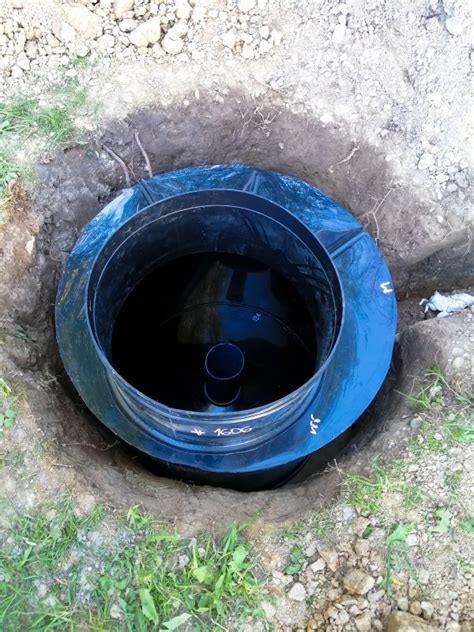 Inštalácia plastovej vodomernej šachty