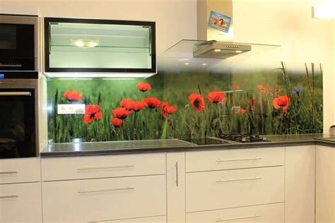 katalóg vzorov pre sklenené kuchynské obklady