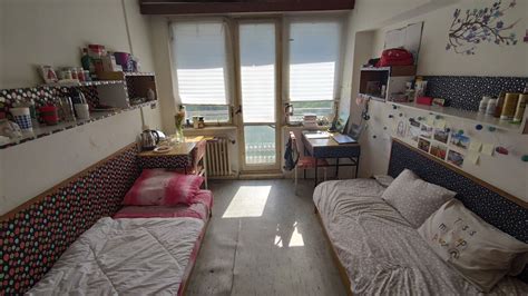 Panoramatický pohľad na Internát Ľudovíta Štúra v Mlynskej doline