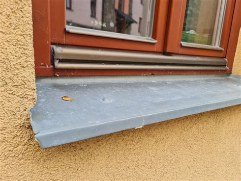 Detail aplikácie hydroizolačnej tkaniny v rohu