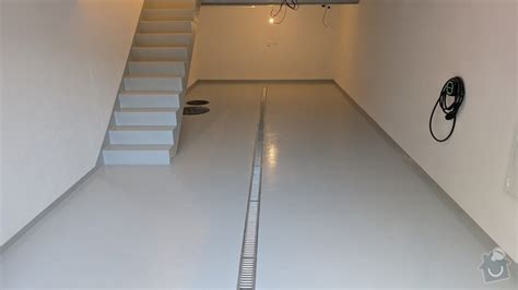 Modulárna PVC podlaha v garáži