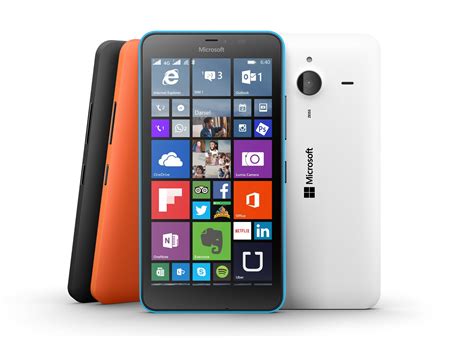 Microsoft Lumia 640 v rôznych farebných prevedeniach