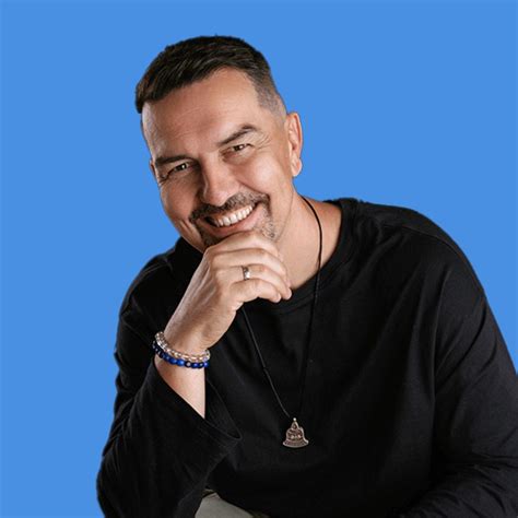Typy striekaných pien: mäkká s otvorenými bunkami a tvrdá s uzavretými bunkami