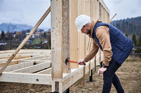 Porovnanie výhod a nevýhod DIY montáže okien