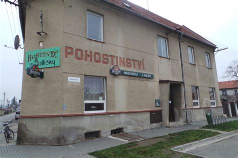 Príklad osvetlenej a odvetranej zrekonštruovanej pivnice