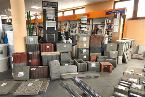 stavebné centrum a výber materiálov