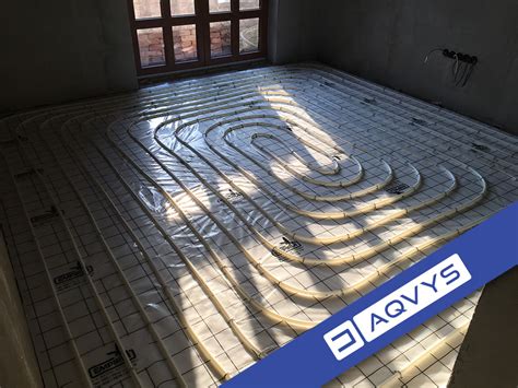 Detail viacvrstvovej rúrky pre podlahové kúrenie