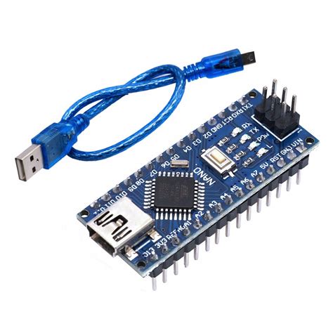 Študenti s projektom Mikrokontrolér Arduino