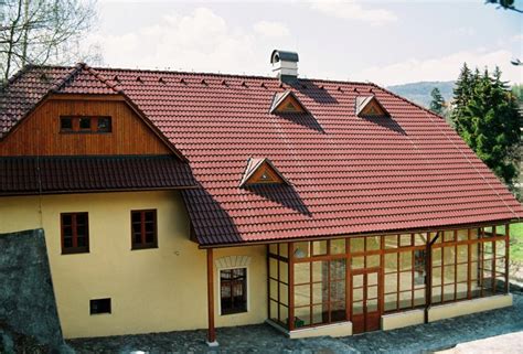 Príklady originálnych strešných doplnkov Bramac