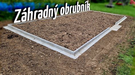 Schéma osadenia plastového obrubníka medzi trávnik a záhon