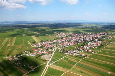 Pohľad na obec Dolný Badín
