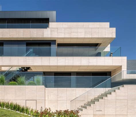 Fasádne systémy a materiály