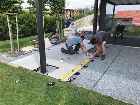 Pokládka dlažby na anhydritový poter