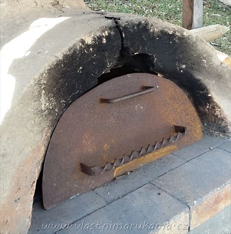 Nástroje na stavbu pece