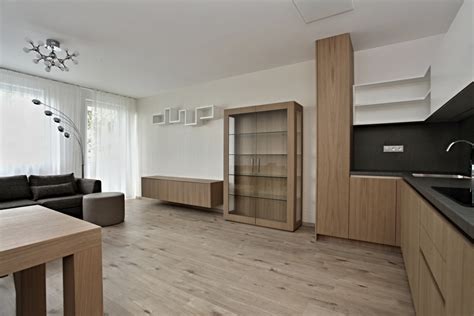 Referenčné projekty s obkladom Roma Grey