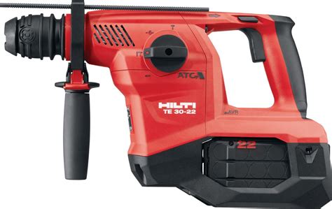 Hilti vŕtacie kladivo s jadrovým vrtákom v akcii