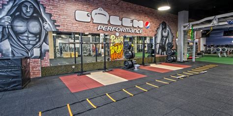 Interiér fitness zóny Golem Club Bory Mall