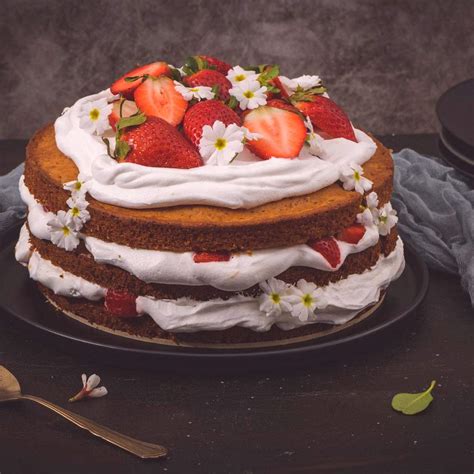 Ilustrácia nadýchaného piškótového cesta