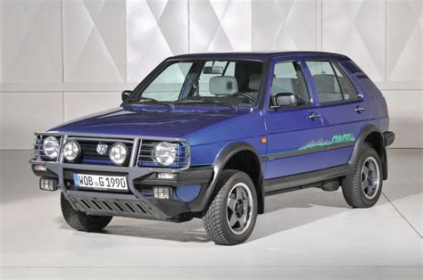Volkswagen Golf II Country s rezervou na zadnej časti
