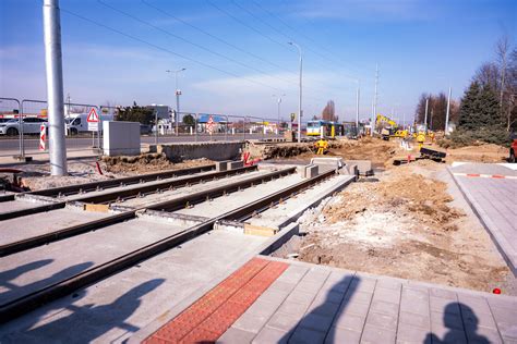 Fotografia stavebných prác na električkovej trati v Karlovej Vsi