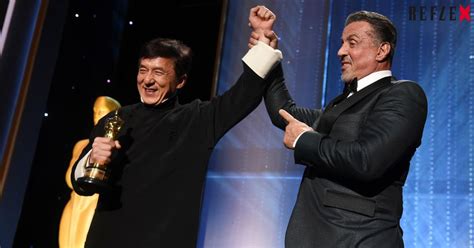Jackie Chan preberajúci čestného Oscara