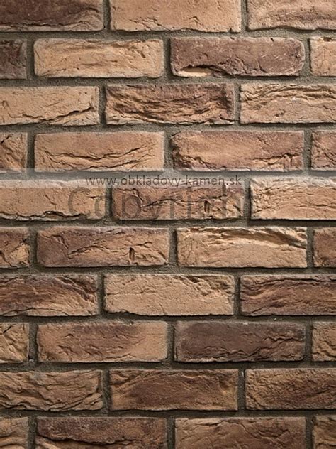 Tehlový obklad na terase a vonkajších stĺpoch