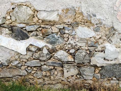 Ukážka rôznych typov kamenného muriva a ich štruktúra