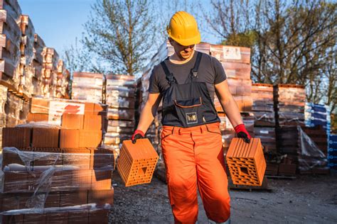 Výroba keramických tehál a prekladov